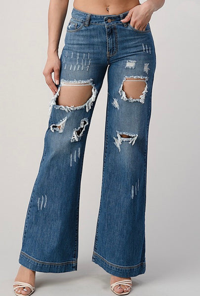 Distressed Wide Leg Jeans - Medium Wash